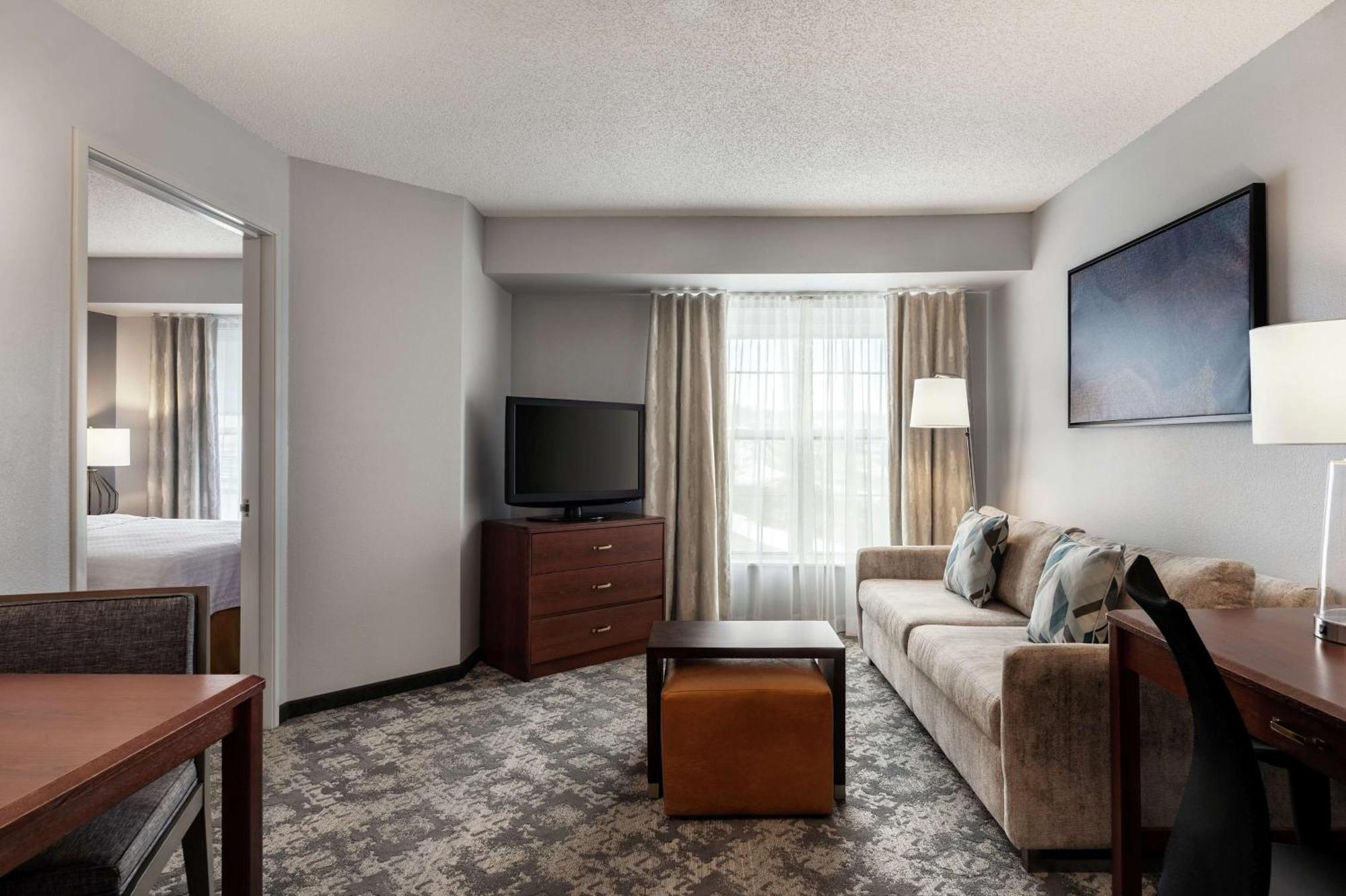 Homewood Suites By Hilton Erie Kearsarge Exterior photo
