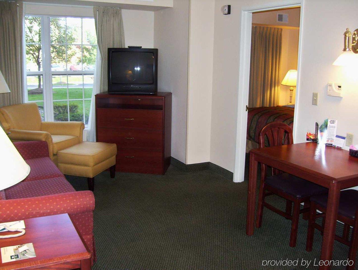 Homewood Suites By Hilton Erie Kearsarge Room photo