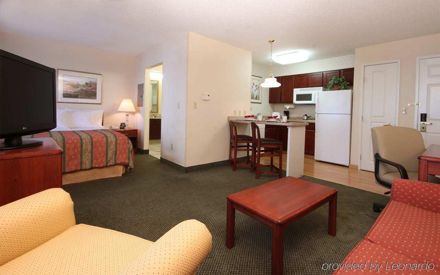 Homewood Suites By Hilton Erie Kearsarge Room photo