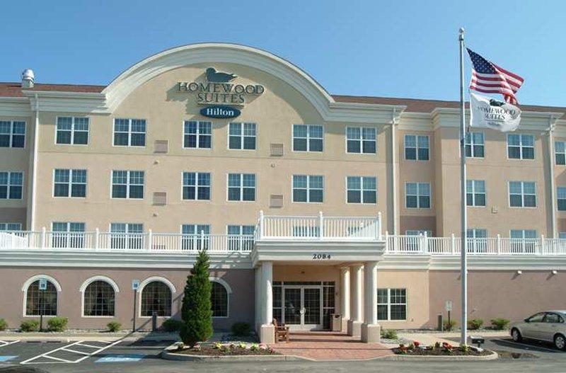 Homewood Suites By Hilton Erie Kearsarge Exterior photo